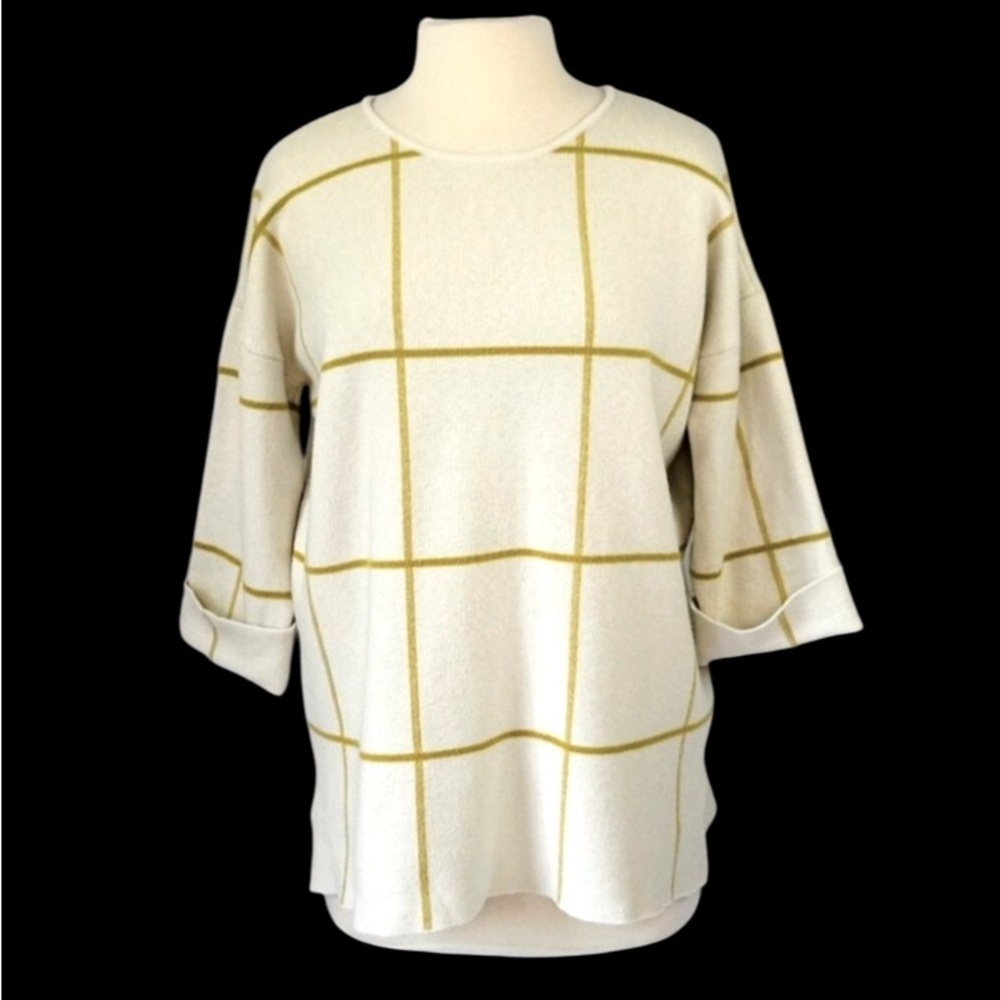 Tahari sz 2X Cream & Olive Green Windowpane Sweater‎